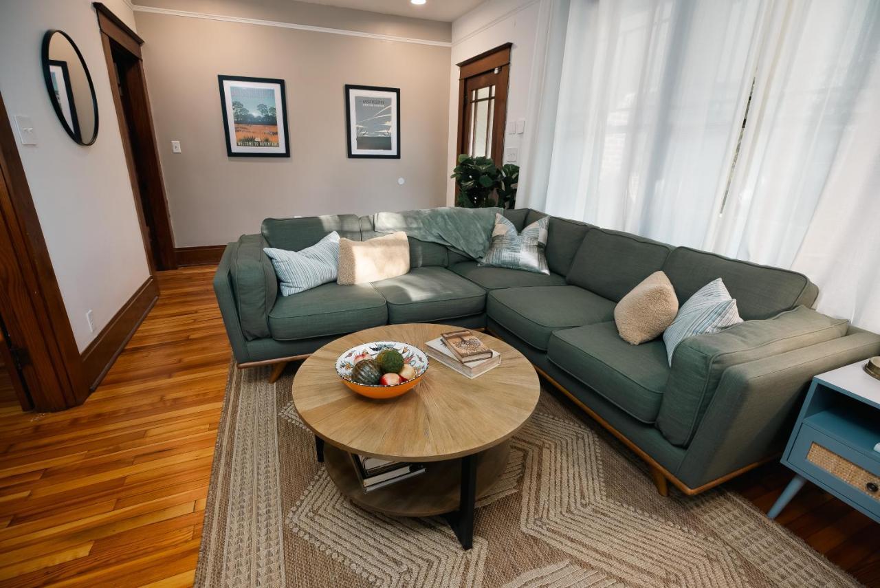 Gulf Coast Craftsman - Cozy, Charming & Central! Gulfport Bagian luar foto