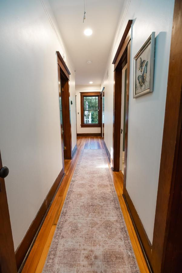 Gulf Coast Craftsman - Cozy, Charming & Central! Gulfport Bagian luar foto